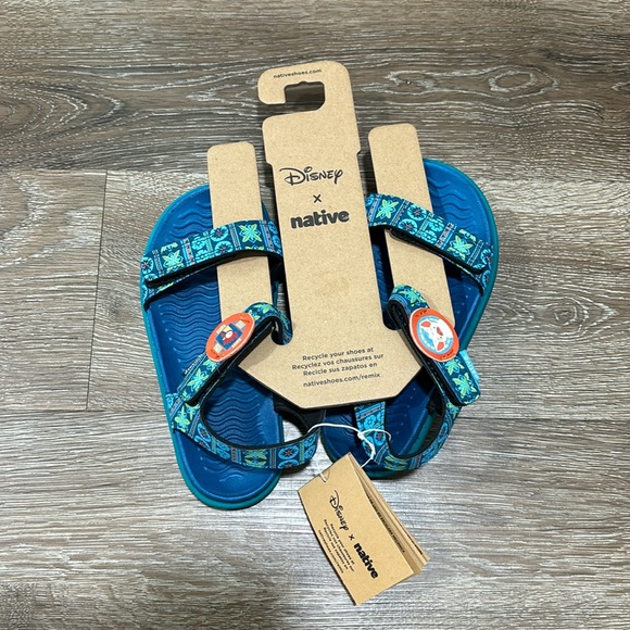 Native Moana Sandals - Picture 1 of 5